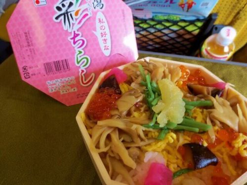 【駅弁】新潟の駅弁を大宮駅で「新潟彩ちらし」神尾商事