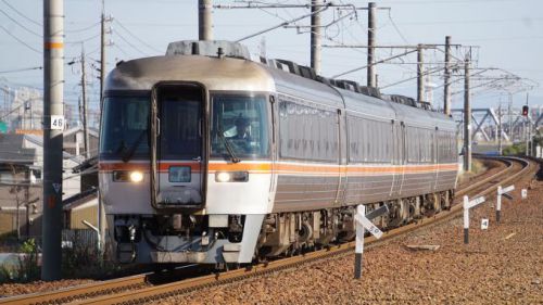 懐かしい寝台特急の記憶!~松阪駅「元祖特撰牛肉弁当(発売開始60周年記念掛け紙)」(1350円)