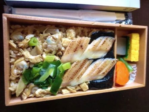 【東京駅弁】郷土料理駅弁!NRE大増「深川めし」東京名物をお弁当でぜひどうぞ