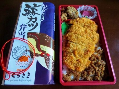 【長崎駅弁】実演販売で!四代目くらさき「ながさき鯨カツ弁当」鯨専門店のお弁当【駅弁大会2017】