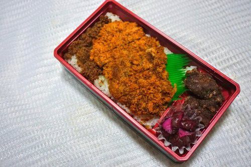 [駅弁]ながさき鯨カツ弁当（長崎駅）＠京王百貨店新宿駅