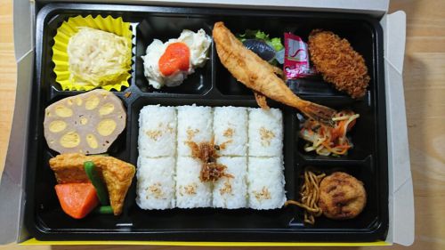 沿線グルメ駅弁