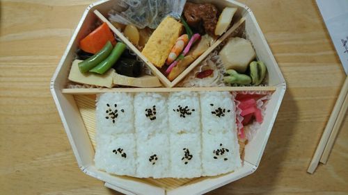 八角弁当