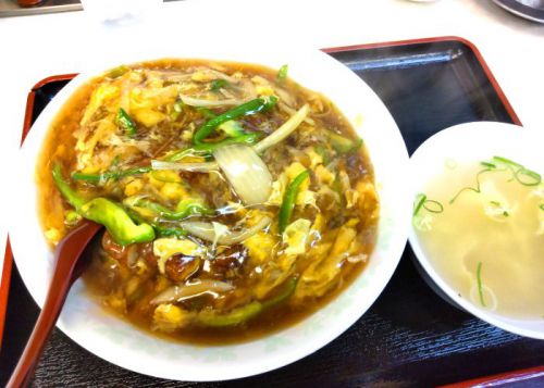 バッシバシのデカ盛り中華風カツ丼「味悟空 三国店」@東三国