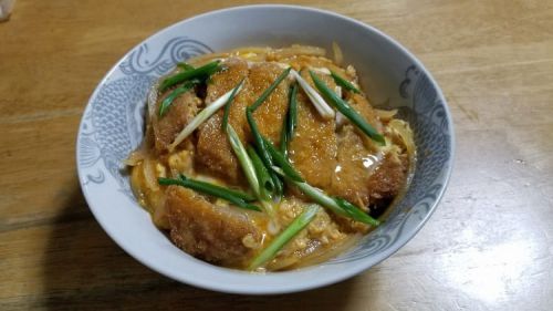 【手料理画像】ワイの作ったカツ丼見て!!!