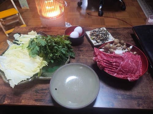 【普通に飯テロ】すき焼き作るぞ