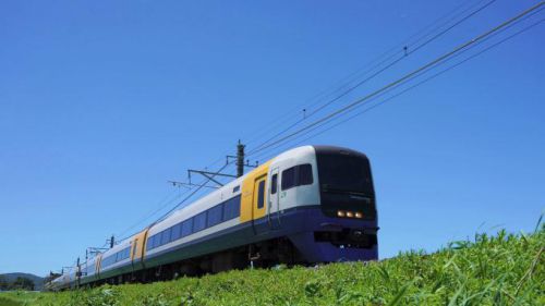 安房鴨川駅「あわびちらし」(1250円)~南房総ではなぜ安価な「あわび」の駅弁を提供できたのか?