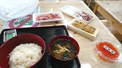 【勝手丼!】 塩釜で買った海の幸で海鮮丼作るぜw