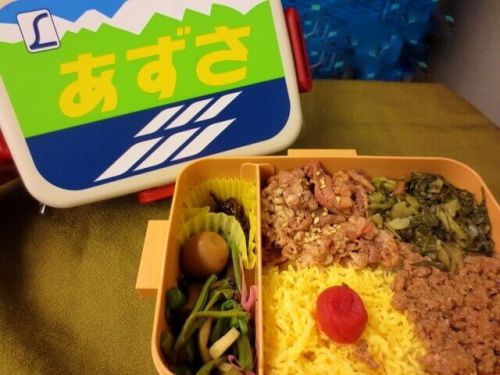 【シリーズ駅弁】特急列車ヘッドマーク弁当「あずさ」作ったのは小淵沢・丸政だぞ【第三弾】