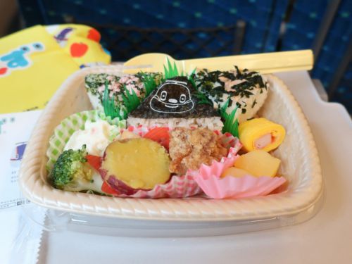 とれたんず弁当の口コミレポート〜東京駅の駅弁